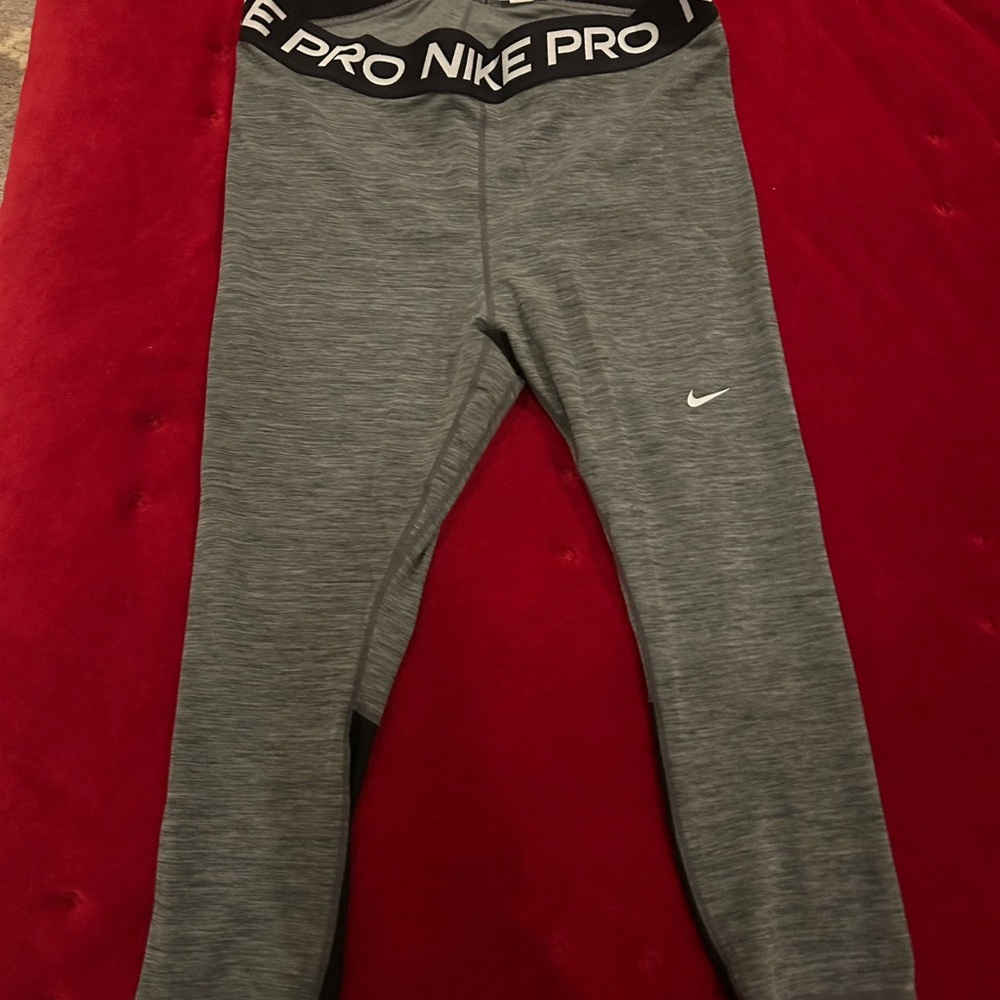 Nike Leggings in Heather Gray